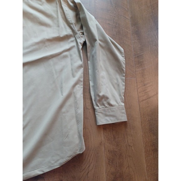 Labrador Apparel Long Sleeve Tan Khaki Medium Button Down Shirt Mens Medium - Picture 9 of 16